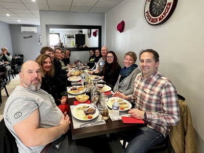 Projection du film du Canada et repas des retrouvailles