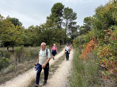 Randonn&eacute;e dans les colline et le village de Callas