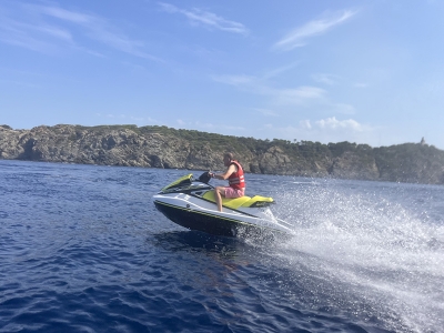Rando jet ski &agrave; Giens et Porquerolles