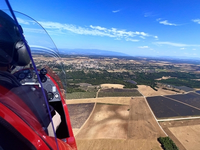 Survol des Gorges du Verdon et des champs de lavande