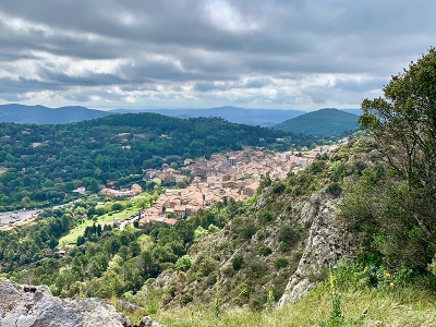 D&eacute;couverte du village de la Garde Freinet