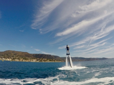 A&amp;D Var teste le Flyboard &agrave; Bormes