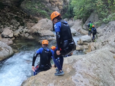 Initiation au canyoning dans les Gorges du Loup