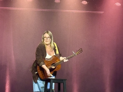 Laura Dubini fait son show au Colbert