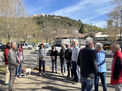 Visite comment&eacute;e du village de Flassans