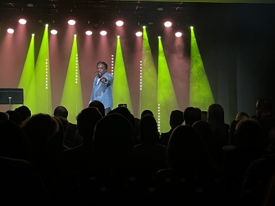 Soir&eacute;e humour avec Anthony Kavanagh