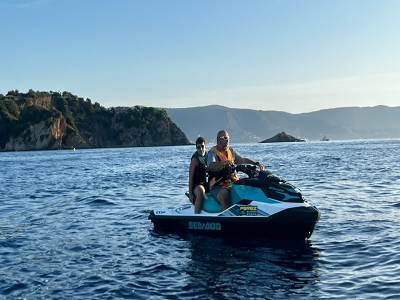 Rando jet ski au lever du soleil &agrave; Bormes